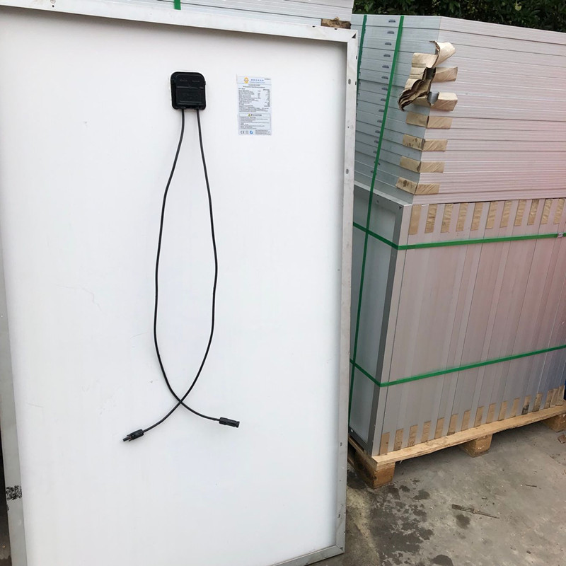 常規(guī)250W二手光伏發(fā)電板收購
